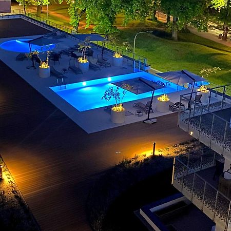 Apartamenty Navigator- Nadmorskie Tarasy Port Kolobrzeg Luaran gambar
