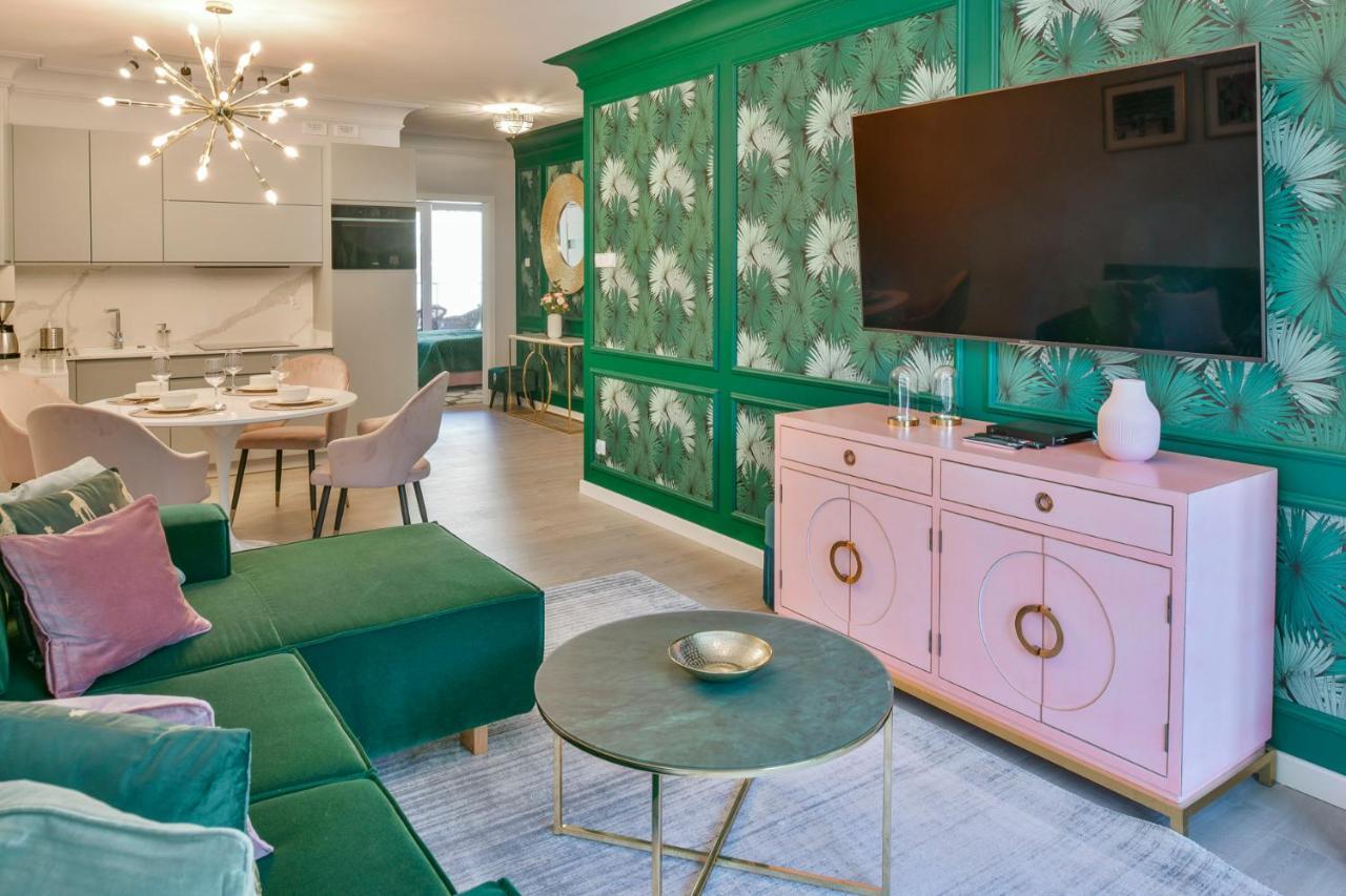 Apartamenty Navigator- Nadmorskie Tarasy Port Kolobrzeg Luaran gambar